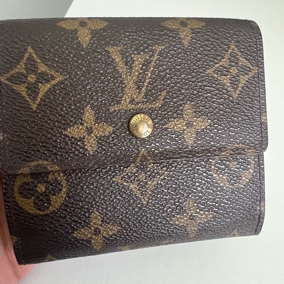 Louis Vuitton Dark Brown Monogram Wallet - Picture 1 of 9